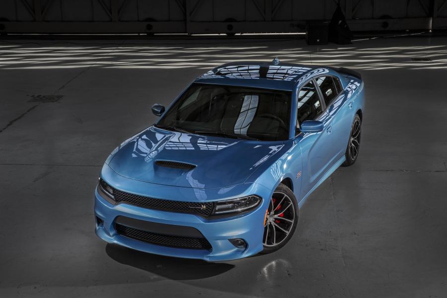  Dodge Charger R/T Scat Pack 2015 года  (фото 1 из 5)